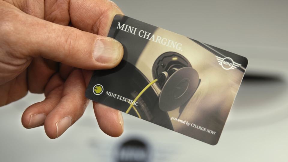 mini électromobilité - recharge - carte de recharge