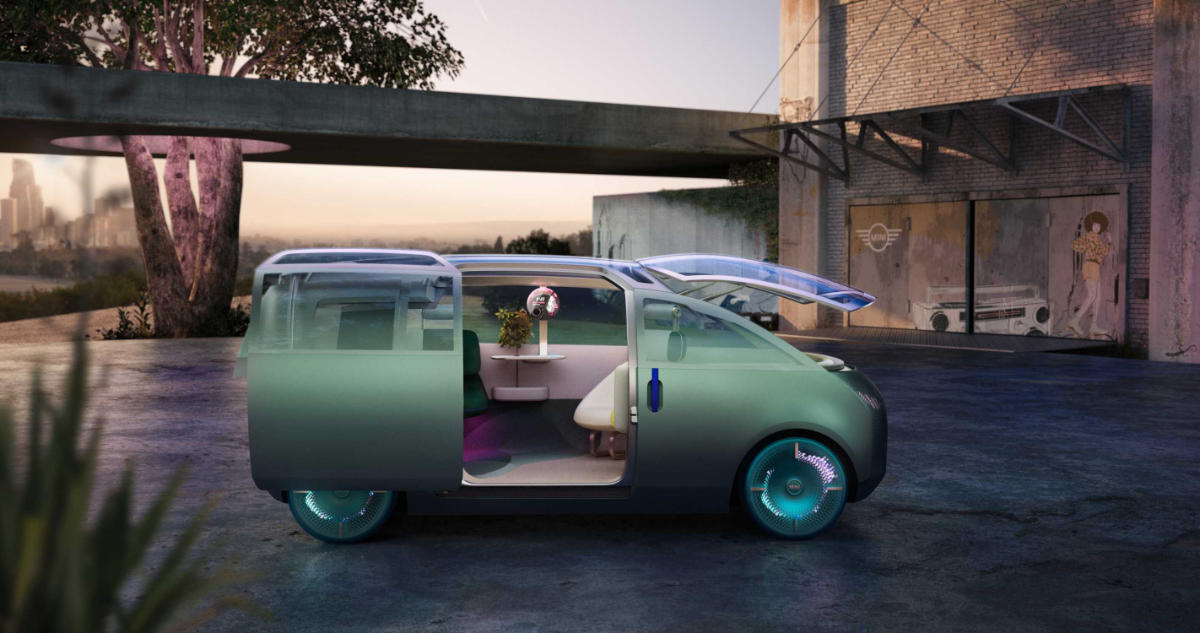 MINI VISION URBANAUT (2020)