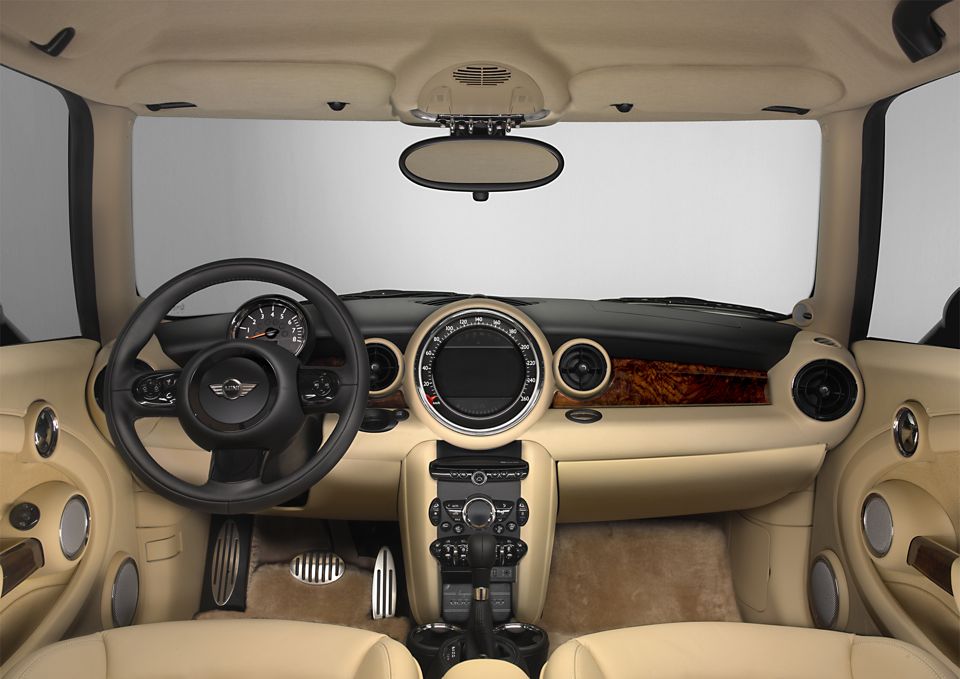 MINI INSPIRED BY GOODWOOD (2012)