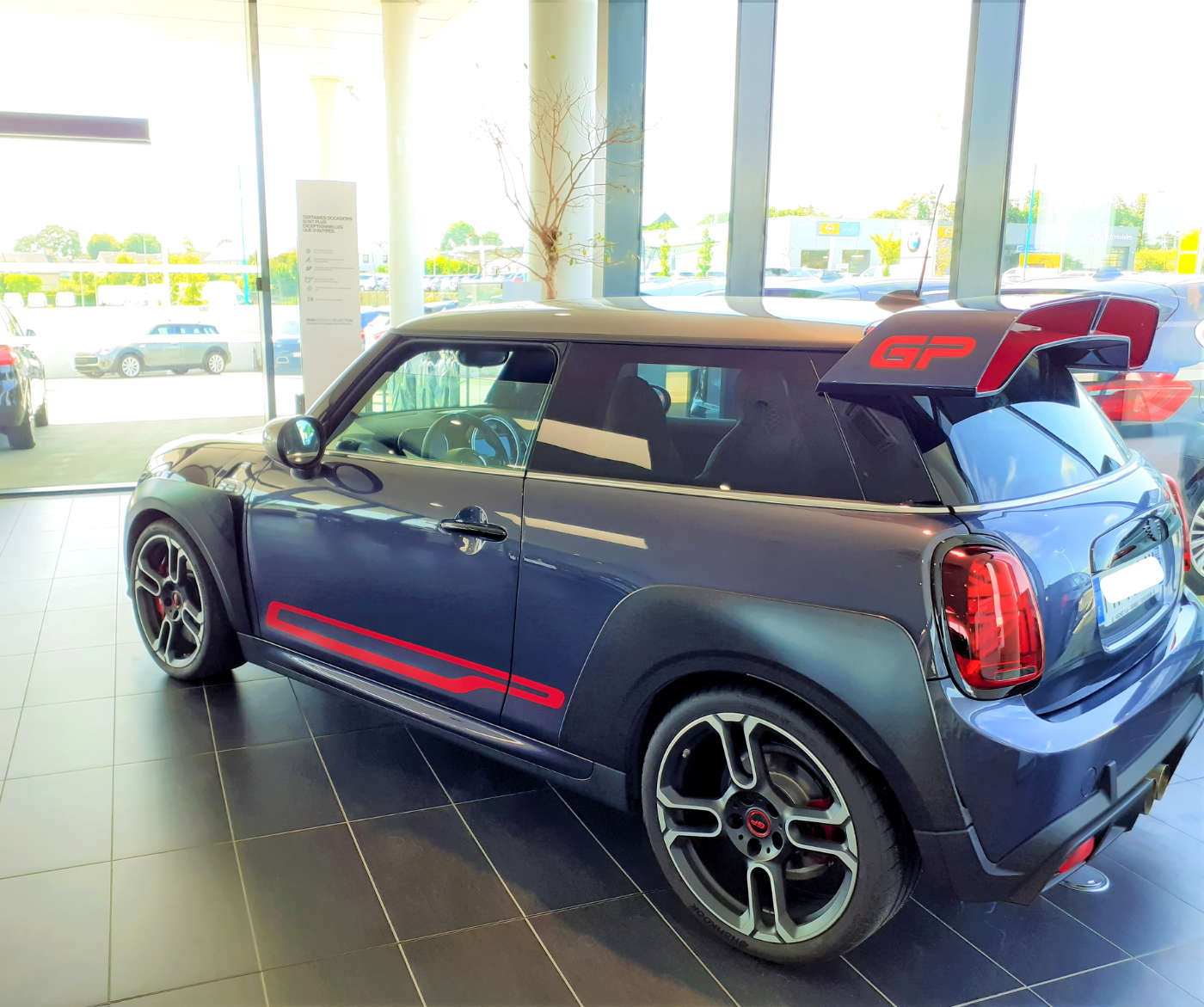 ACCESSOIRES JOHN COOPER WORKS - MINI Store Cannes, Antibes